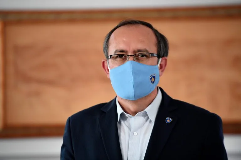 Hoti: E kemi nën kontroll situatën me pandeminë