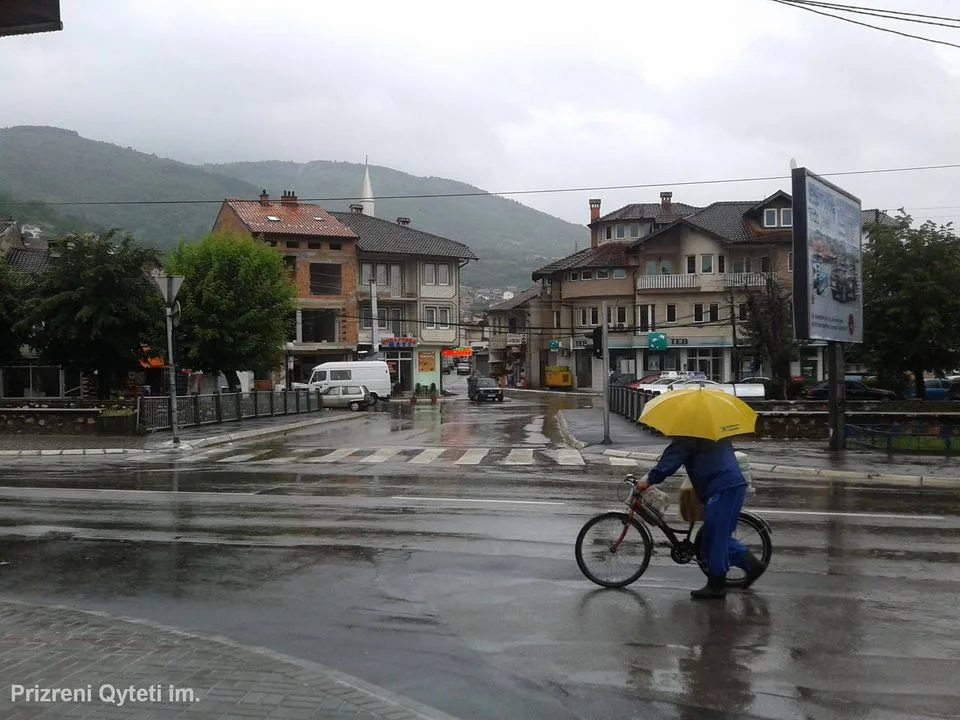 Mot i vranët dhe me mundësi shiu