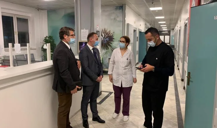 Zemaj: QKUK është mobilizuar që të ofrojë përkujdesje për pacientët e infektuar me COVID-19