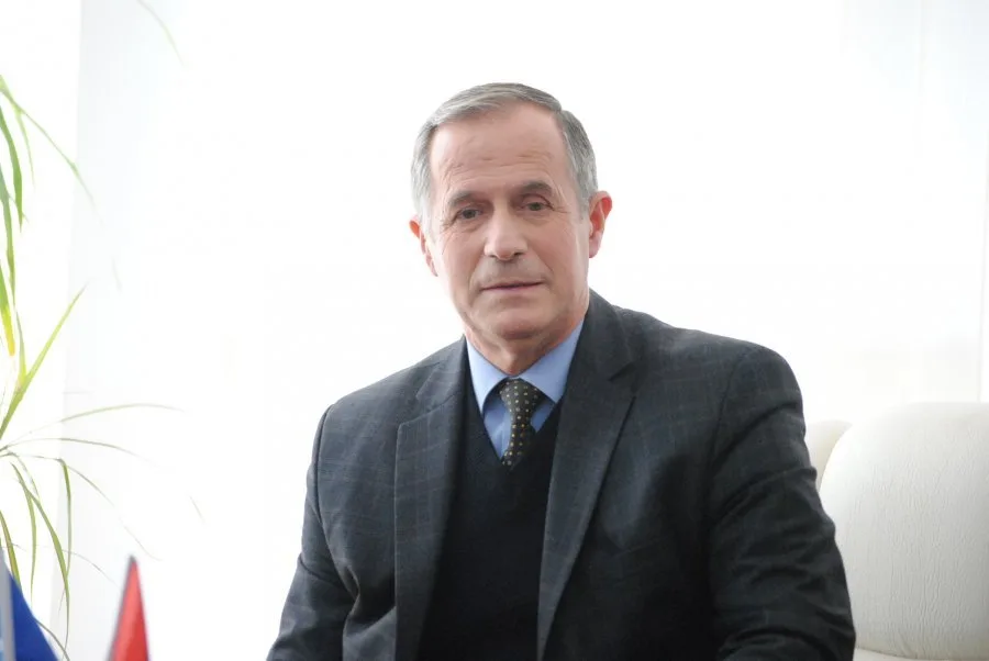 Kryetari i Malishevës vazhdon të jetë në gjendje të rëndë shëndetësore