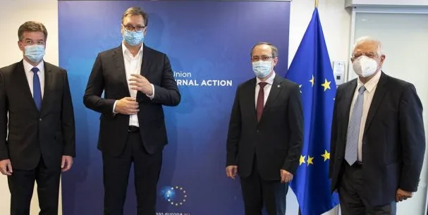 Sot vazhdon dialogu Kosovë-Serbi