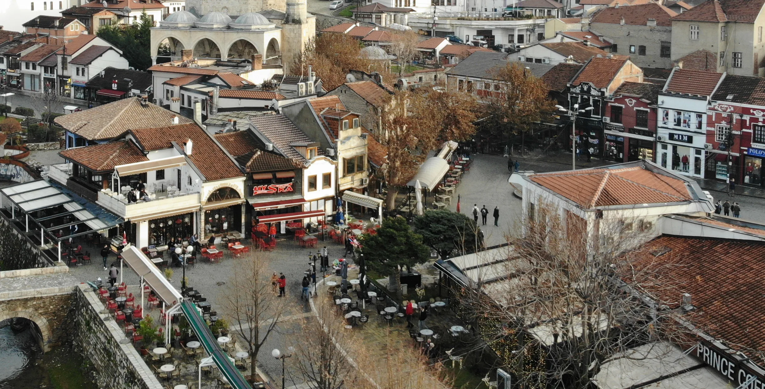 Gastronomët të pakënaqur me qeverinë: Kërkojnë zgjatjen e orarit dhe heqjen e kufizimeve