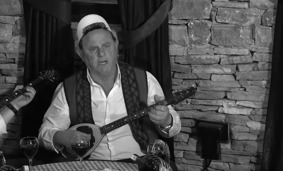Ndërroi jetë rapsodi i folklorit, Gani Hoxha