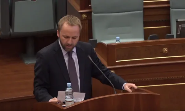 Tahiri: Ky Kuvend sa më parë të shpërbëhet, ta shpëtojmë këtë shoqëri nga degradimi