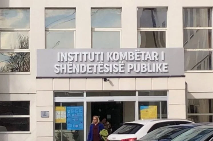 Edhe sot qytetarët mund të testohen për koronavirus në sheshin “Zahir Pajaziti”