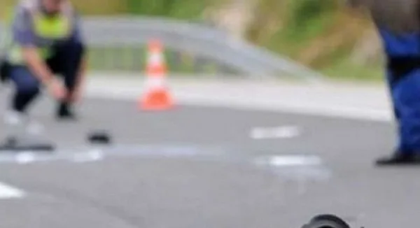 Akisdent mes dy veturave në Suharekë, njëri nga ngasësit përfundon në emergjencë