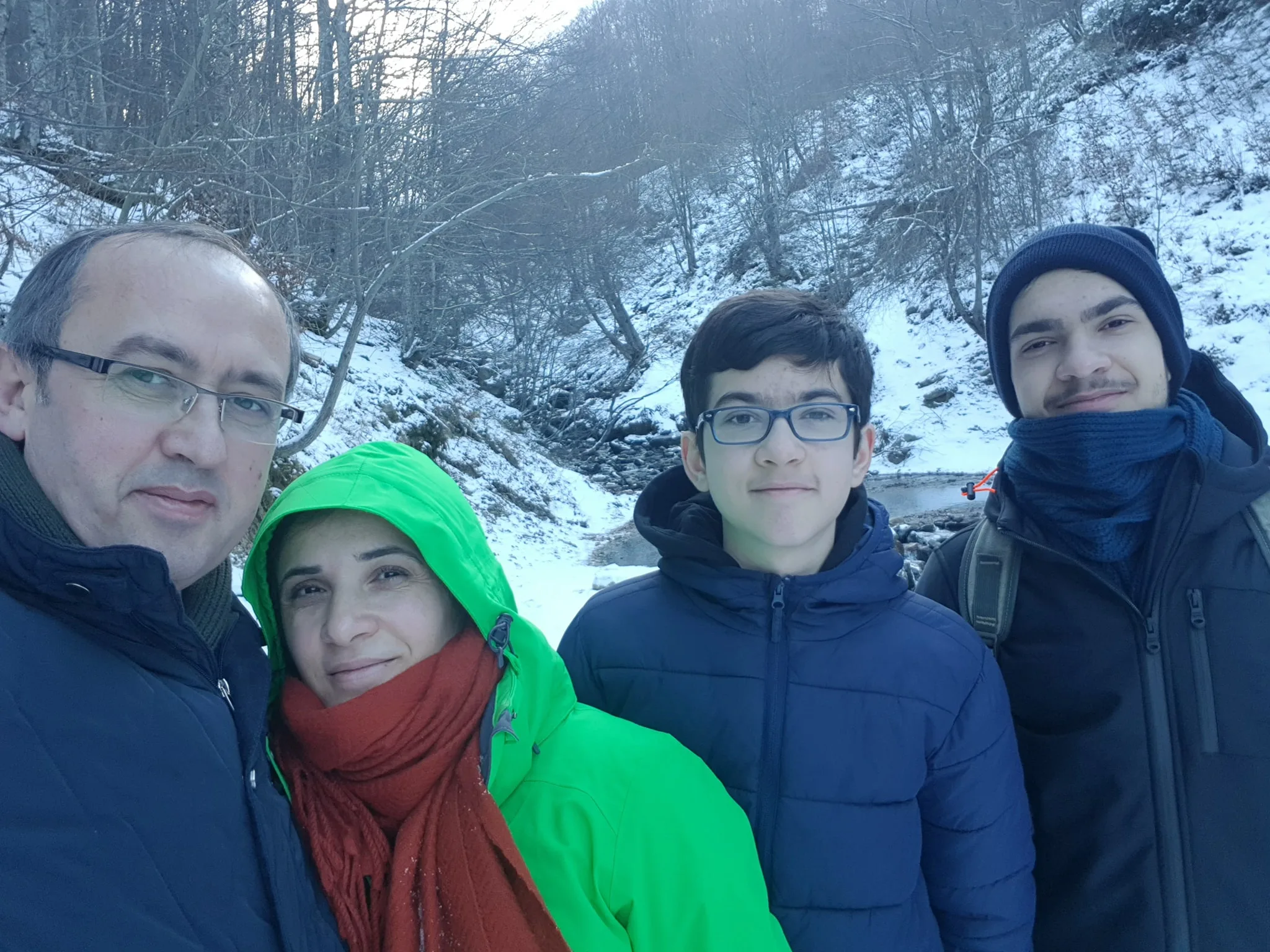 Kryeministri Hoti bashkë me familjen e tij për vikend në bjeshkët e Sharrit