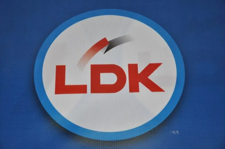 Forumi i Gruas së LDK-së dënon gjuhën ‘fyese’ të Agim Veliut ndaj Vjosa Osmanit