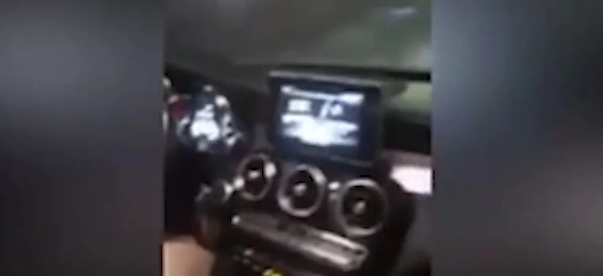 Dy shqiptarë aksidentohen në Itali duke bërë video live, po dëgjonin këngën e Bes Kallakut