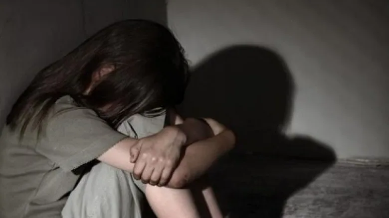 Sulmohet seksualisht një femër në Prizren