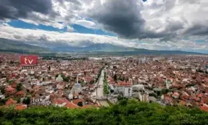 Mot i paqëndrueshëm të martën, me reshje shiu intervale me diell