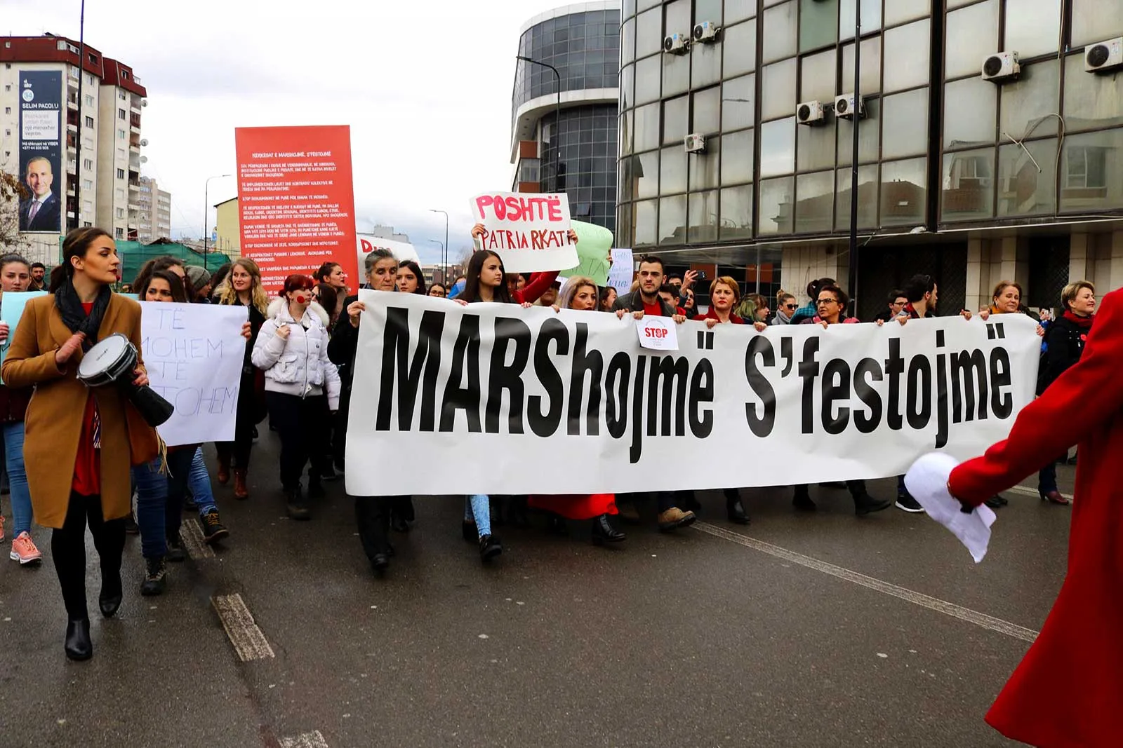 Më 8 mars “Marshojmë s’festojmë”, kundër patriarkatit që vret