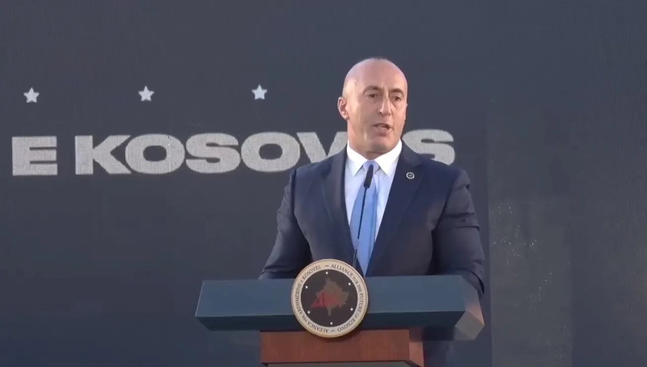 Haradinaj: S’është në rregull që një parti t’i ketë edhe kryeministrin dhe presidentin