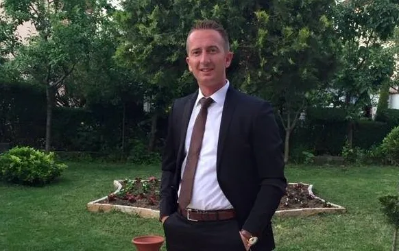 Ndërron jetë profesori i Universitetit “Ukshin Hoti” në Prizren, Rifat Hoxha