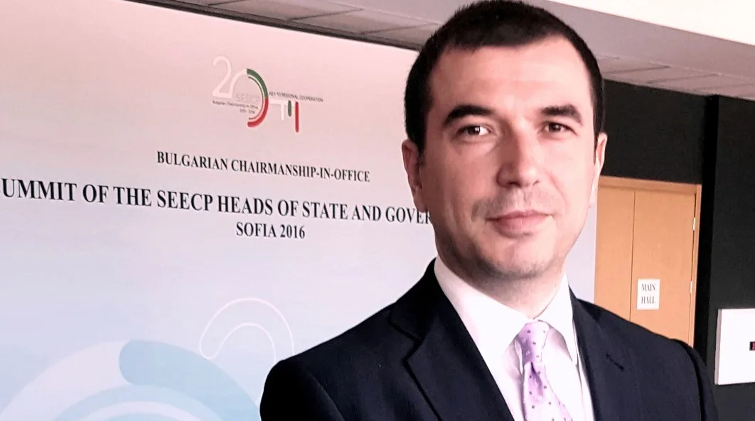 Delfin Pllana, i Ngarkuari me Punë në Ambasadën e Kosovës në Sofje