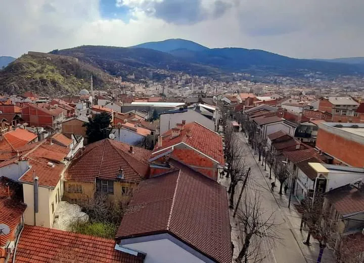 Kuvendari, Ilir Gashi, me apel për mbrojtjen e lagjes “Bajrakli”
