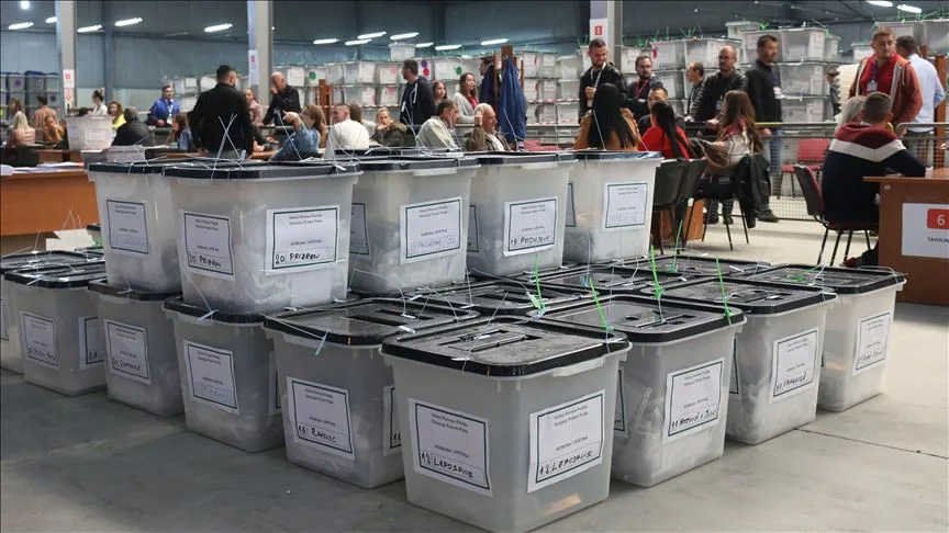 Ka nisur numërimi i 56 mijë zarfeve me fletëvotime me postë