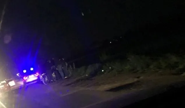 Aksident mes një veture dhe një kamioni në Autostradën “Ibrahim Rugova” në afërsi të Suharekës