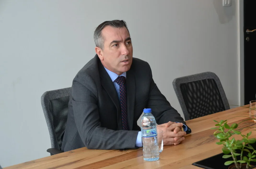 Kryetari i Asociacionit të Komunave: Takimi për masat e reja më tepër informues sesa konsultativ
