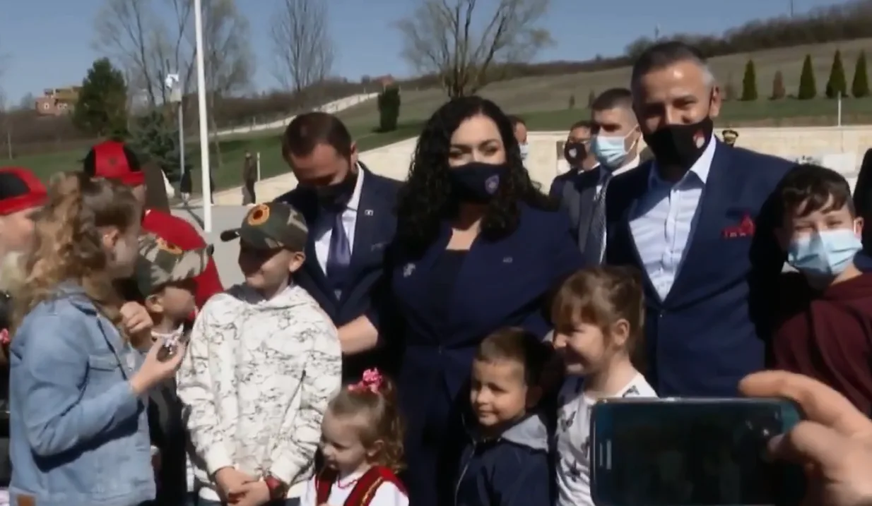 Osmani: Dialogu duhet të ndodhë në mënyrë të barabartë