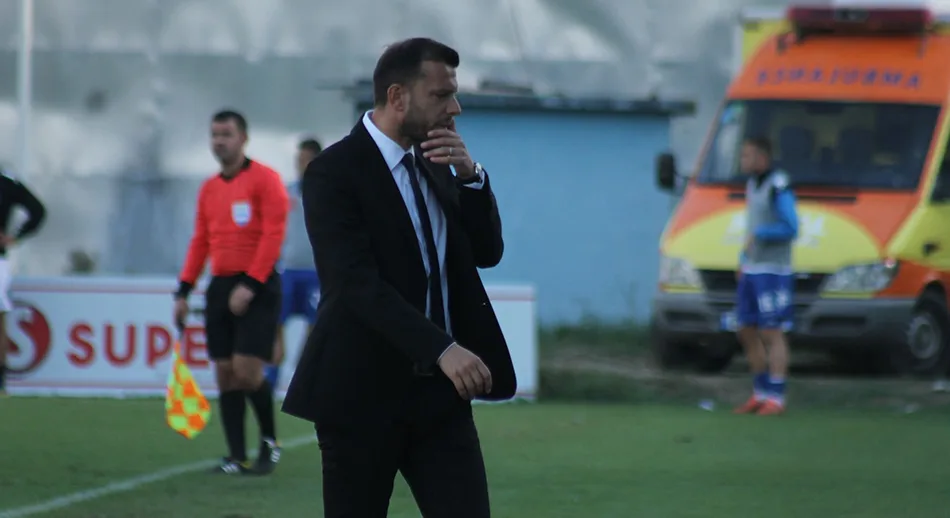 Ballkani shkarkon trajnerin Bledi Shkëmbi