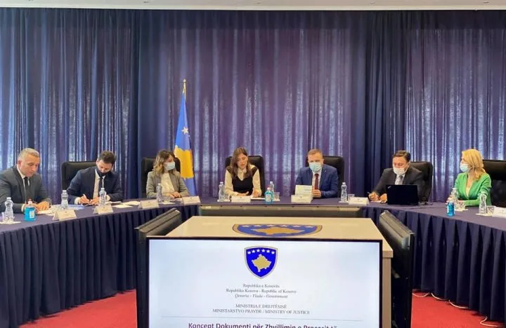 Ministrja Haxhiu: Sot zyrtarisht po fillon një nga proceset më të rëndësishme të drejtësisë, Vetingu
