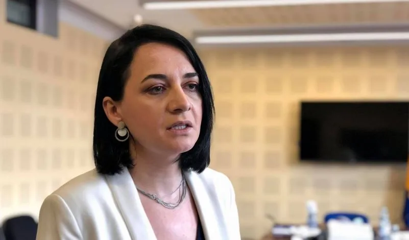 Fitore Pacolli: Ne shkojmë në dialog, por nuk i nënshtrohemi Serbisë