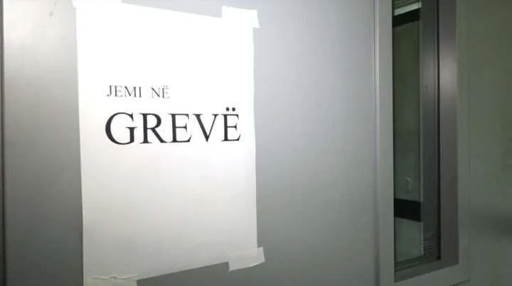 Punëtorët e këtij institucioni sot mbajnë grevë parlajmëruese