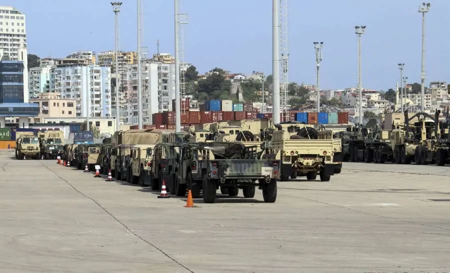 Mjetet ushtarake amerikane mbërrijnë në Durrës për stërvitjen masive