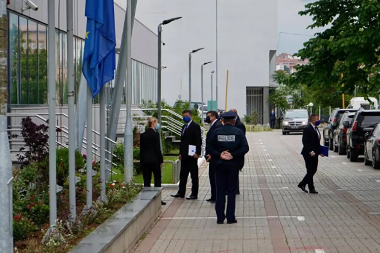 Palmer dhe Lajçak takohen me kryeministrin Kurti