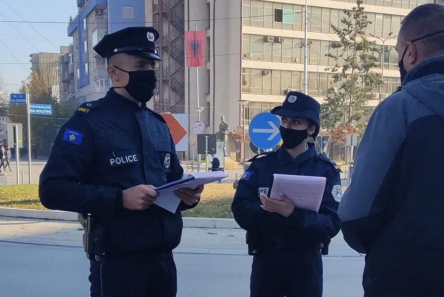 Shqiptohen 952 gjoba për mosrespektim të masave anti-COVID