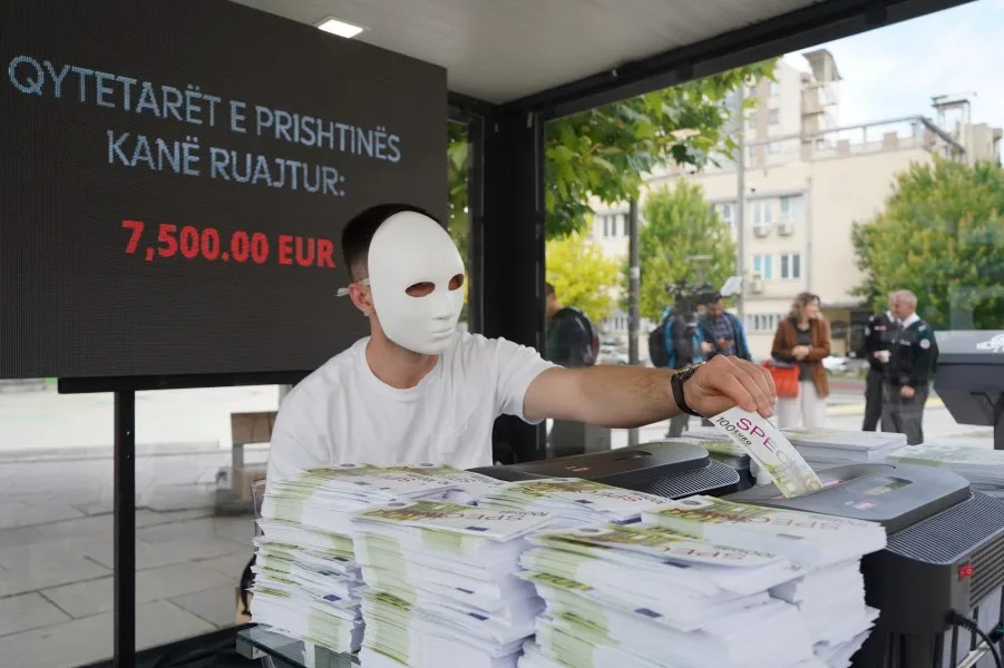 Qytetarëve u kërkohet që të raportojnë korrupsionin në Kosovë