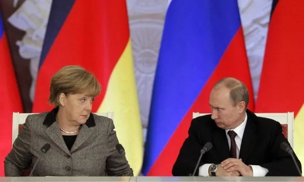 Merkel kërkon bisedime të drejtpërdrejta me Putinin për shkak të Ballkanit Perëndimor