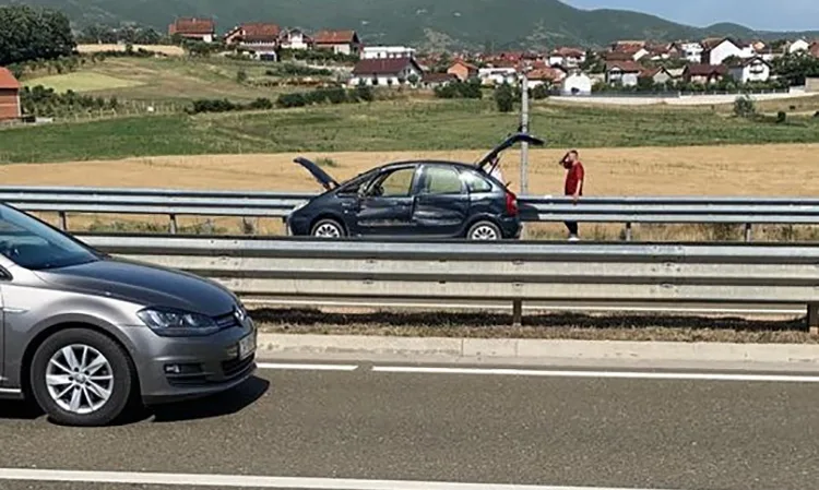 Një i vdekur nga aksidenti në autostradë