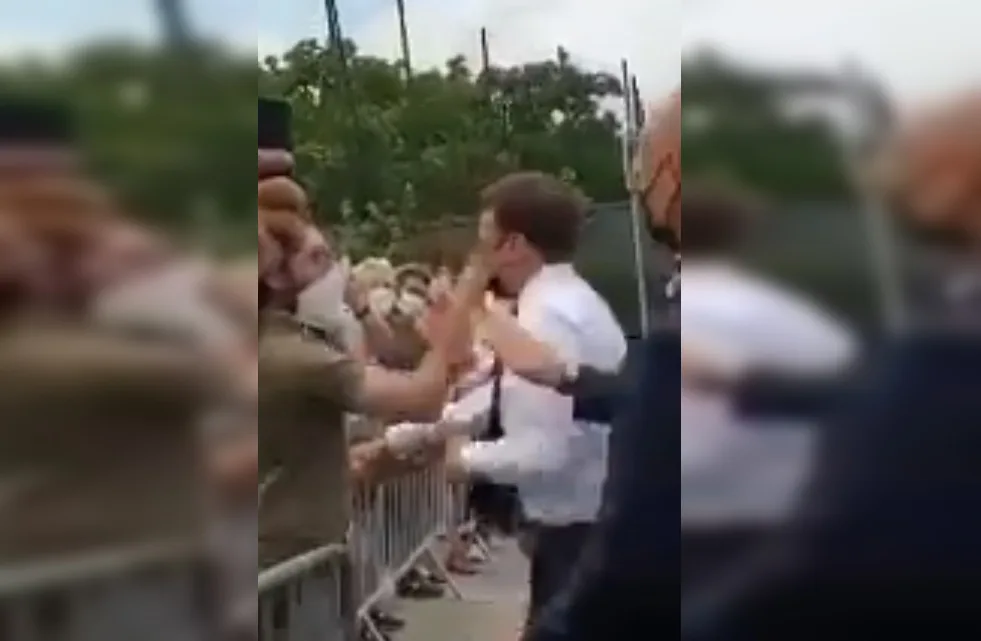 Gjykata franceze merr vendim për personin që qëlloi me shuplakë Emanuel Macronin