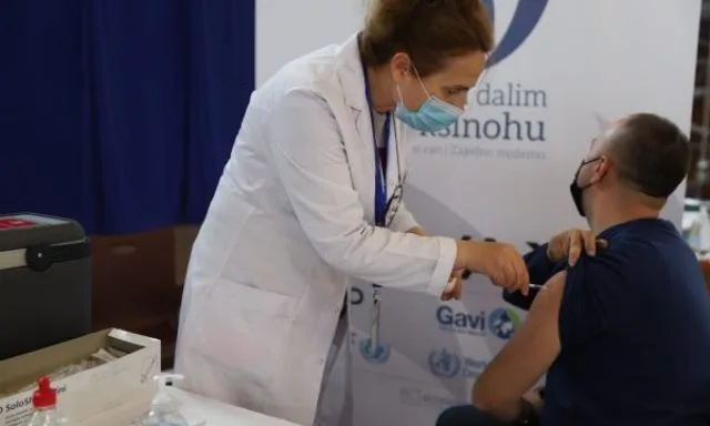 9 mijë e 565 persona vaksinohen për 24 orë