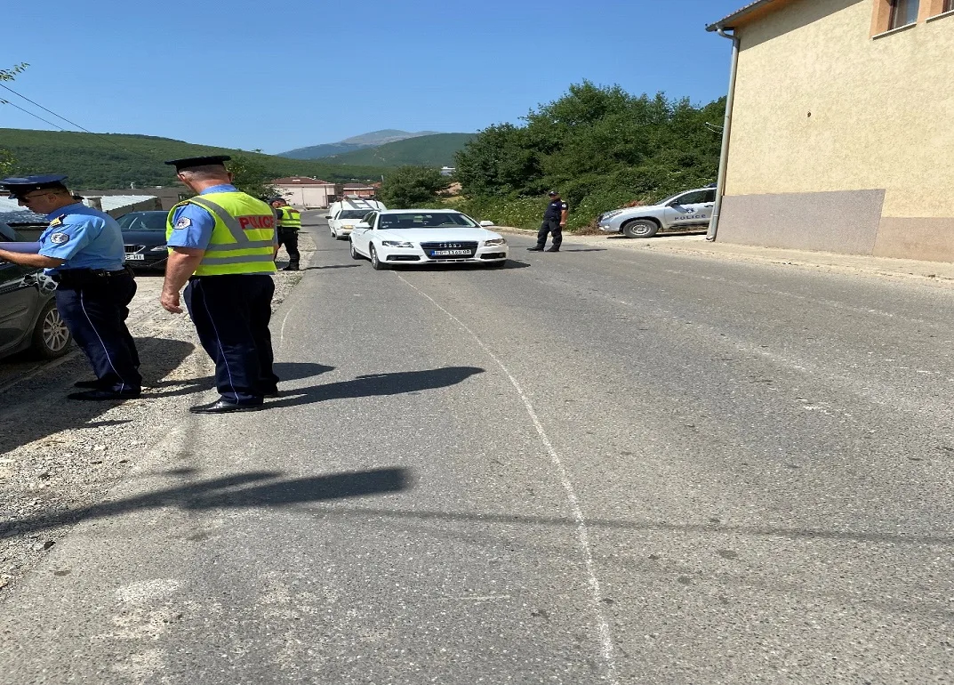 Mbi 500 gjoba trafiku në 24 orët e fundit