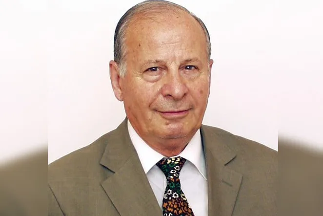 Shuhet intelektuali i shquar dhe profesori i nderuar universitar, Prof. Dr. Abdullah Karjagdiu