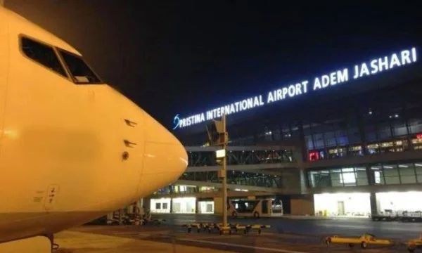Sonte arrijnë afganët e parë në Kosovë, për t’i pritur do të dalin krerët e shtetit