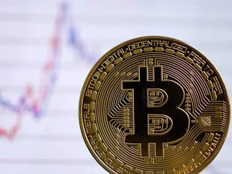 Rritet vlera e Bitcoinit, tregu i kriptovalutave sërish arrin në 2,000,000,000,000 dollarë