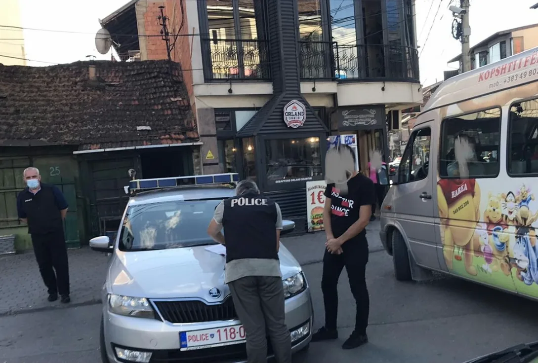 384 gjoba u shqiptuan në 24 orët e fundit për mosrespektim të masave anti Covid