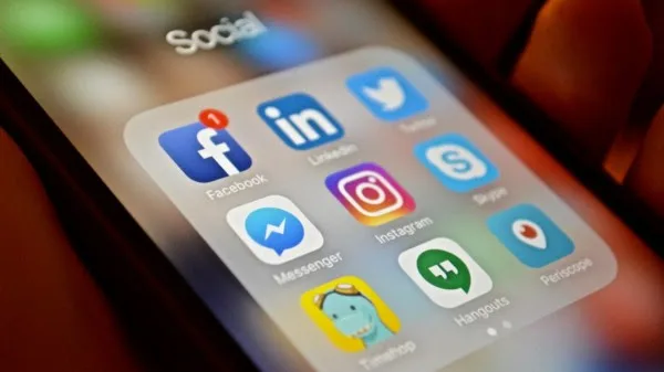 Nëntë aplikacionet që rrëmbejnë llogaritë në Facebook