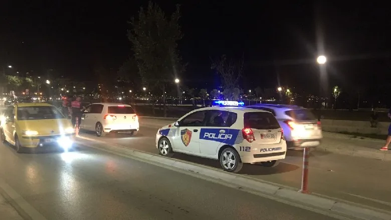 Flet babai i të riut që ia vodhën veturën në Rrugën e Kombit: “Me pistoletë në kokë e nxorën jashtë”
