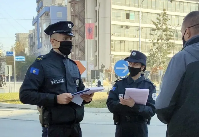 Shqiptohen 330 gjoba për mosrespektim të masave anti Covid