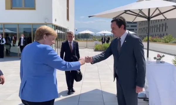 Tiranë – Kryeministri Kurti takohet me Angela Merkel