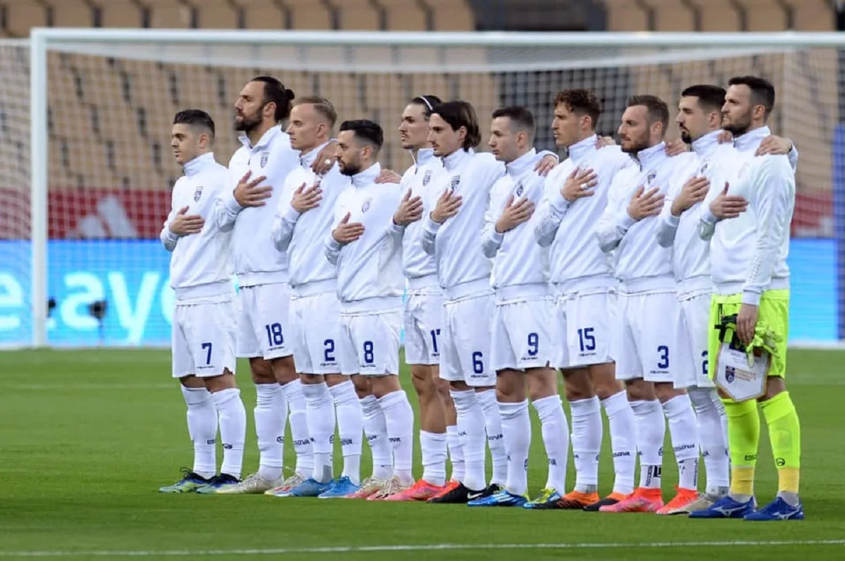 Kosova-Spanja, publikohen formacionet zyrtare