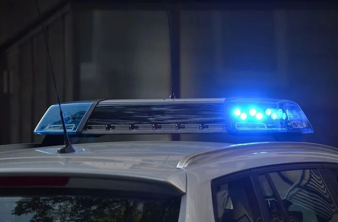Ishte raportuar i zhdukur: Burri i dehur për orë të tëra bashkë me policinë po e kërkonte vetveten