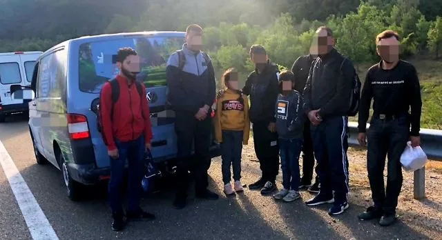 Vërmicë: Policia arreston tre persona për përfshirje në kontrabandim me emigrant