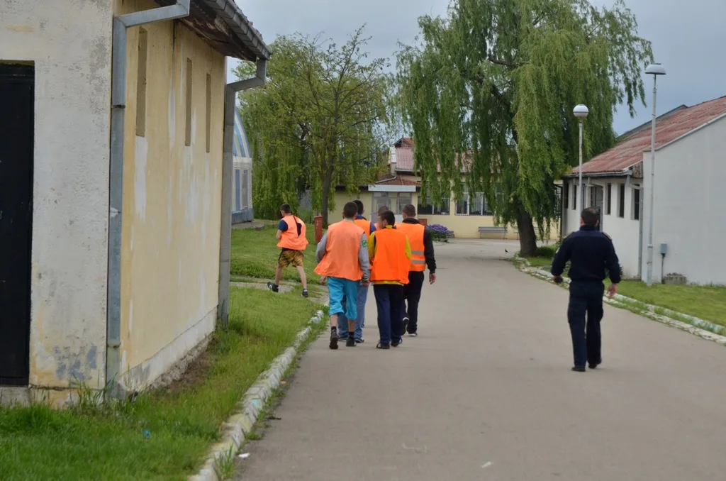 Arratisen dy të burgosur nga Qendra Korrektuese në Lipjan