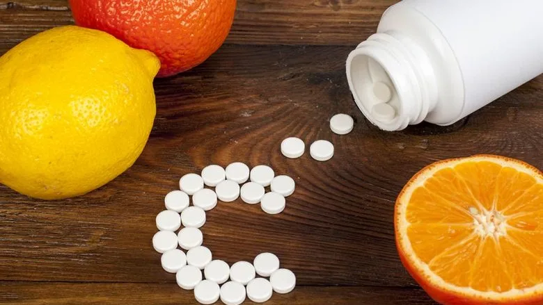 Katër gjëra që të gjithë duhet të dimë për vitaminën C: Çfarë doza në ditë duhet të marrë çdo person?